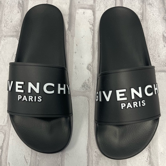 Givenchy Men\'s Logo Slide Sandals in Black and White - Size 9 - NWT